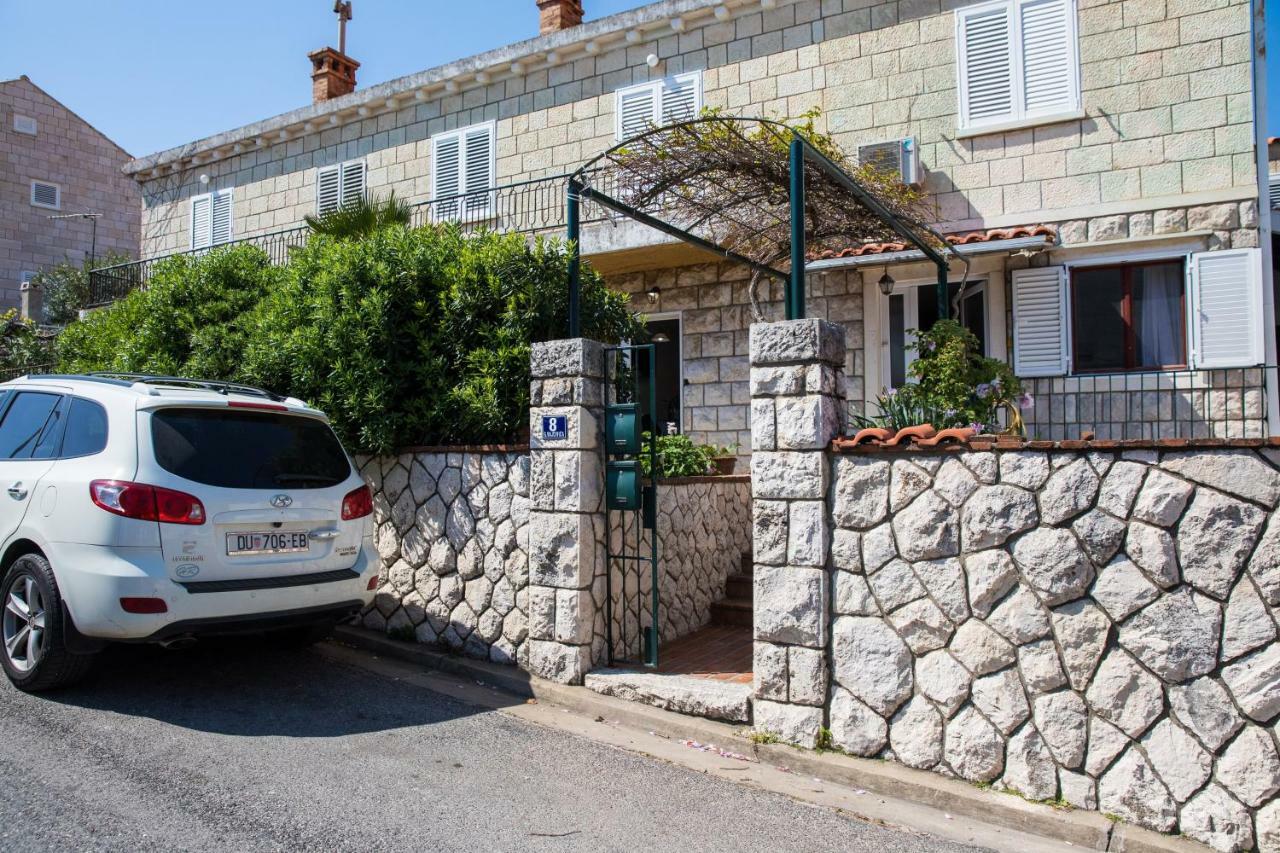 Nada 3 Dubrovnik